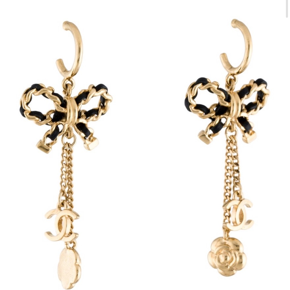 Chanel 2022 Leather Bow Drop Earrings pristine condition